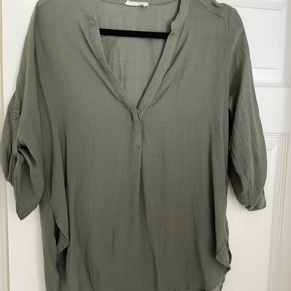 Lush half-sleeve top